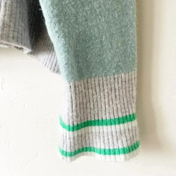 J.Crew Striped turtleneck sweater in Supersoft yarn Heather Grey Mint Size Large - Picture 6 of 12